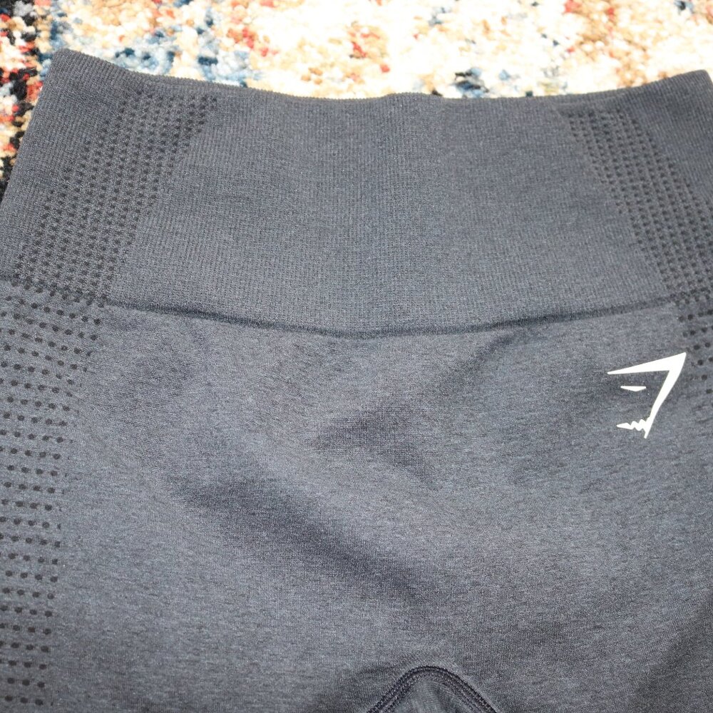 Gymshark Black Seamless Textured Leggings - Picture 2 of 4